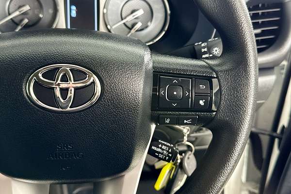 2023 Toyota HILUX SR (4x4) GUN126R 4X4
