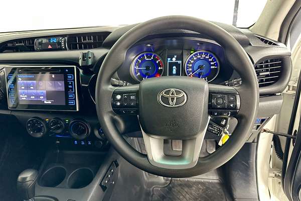 2020 Toyota HILUX SR (4x4) GUN126R MY19 UPGRADE 4X4