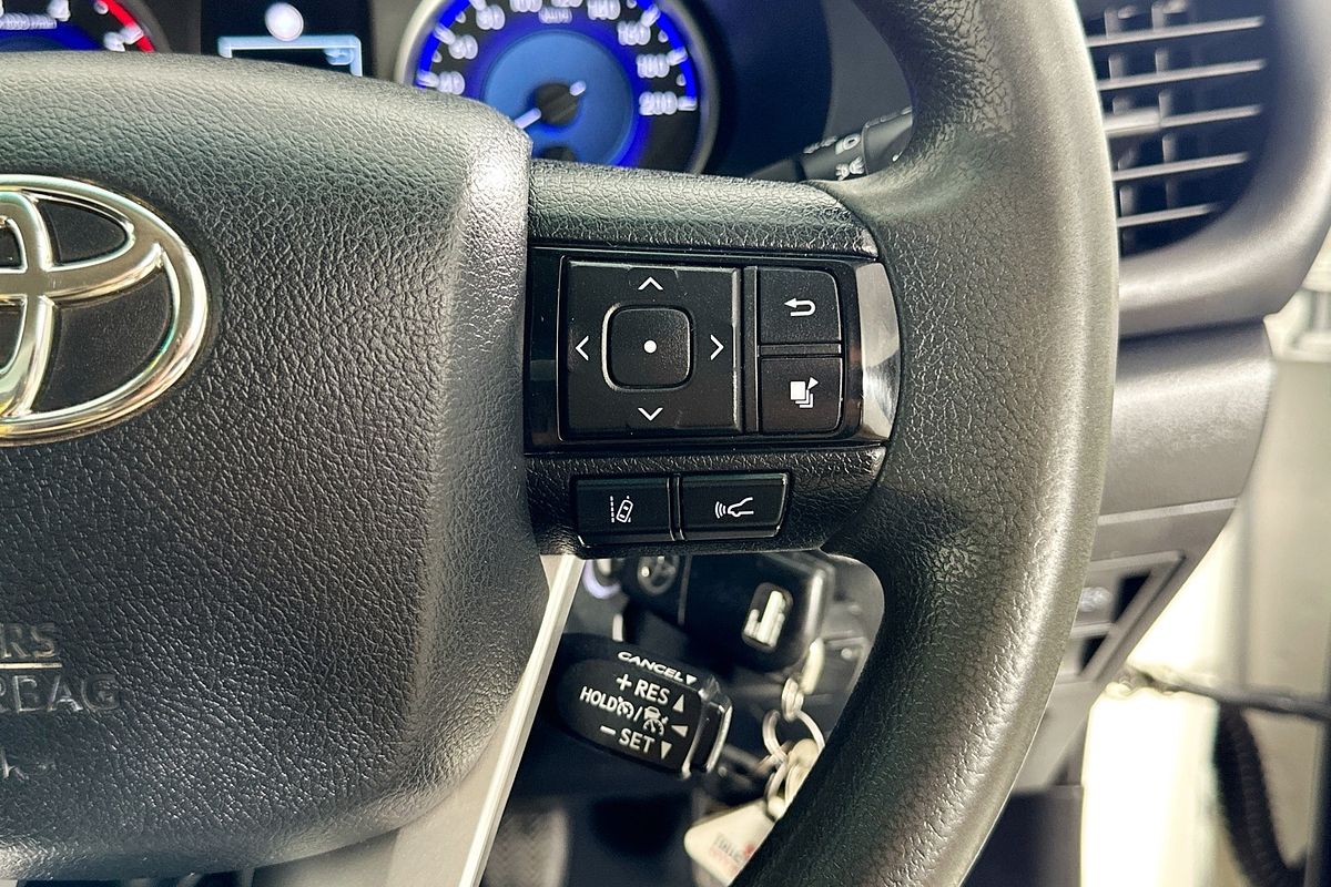 2019 Toyota HILUX SR (4x4) GUN126R MY19 4X4