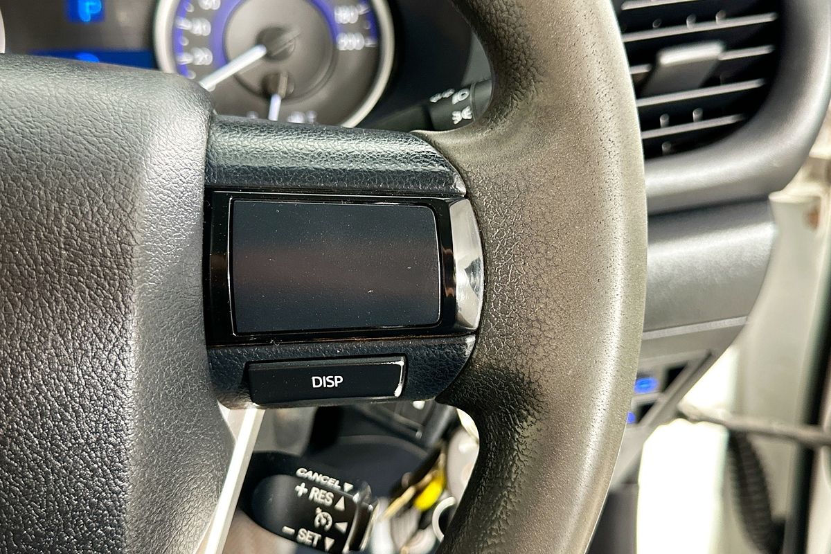 2018 Toyota HILUX SR (4x4) GUN126R MY17 4X4