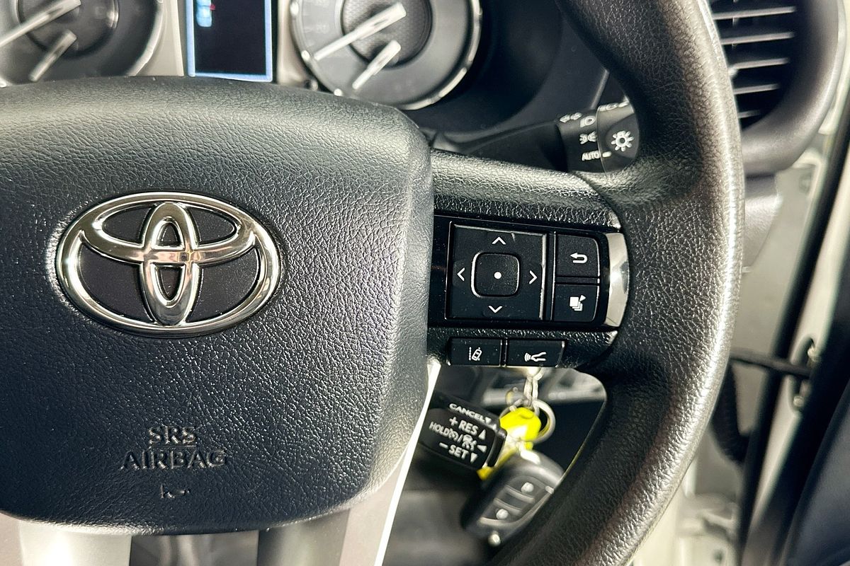 2021 Toyota HILUX SR (4x4) GUN126R FACELIFT 4X4