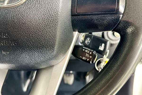 2016 Toyota Hilux WORKMATE GUN122R REAR WHEEL DRIVE