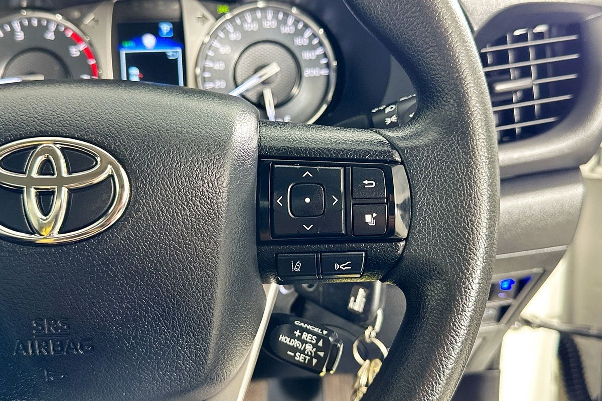 2021 Toyota HILUX SR (4x4) GUN126R FACELIFT 4X4
