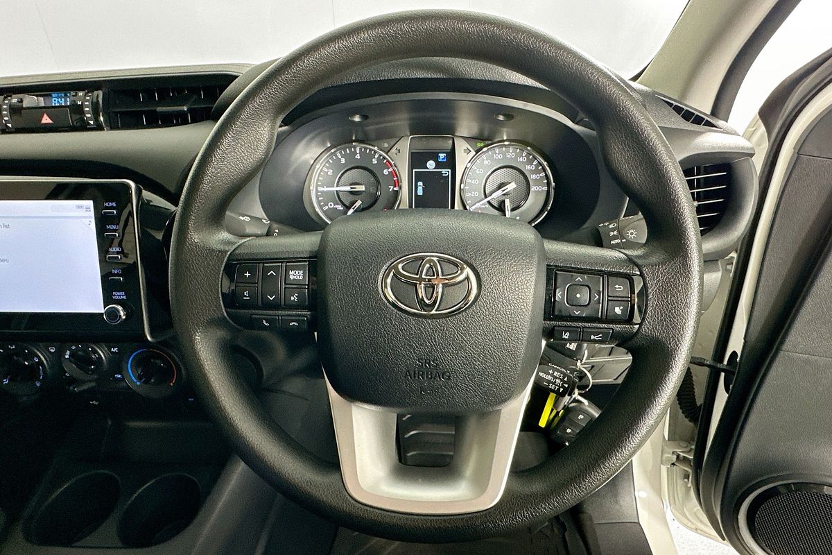 2025 Toyota HILUX WORKMATE (4x2) TGN121R RC REAR WHEEL DRIVE
