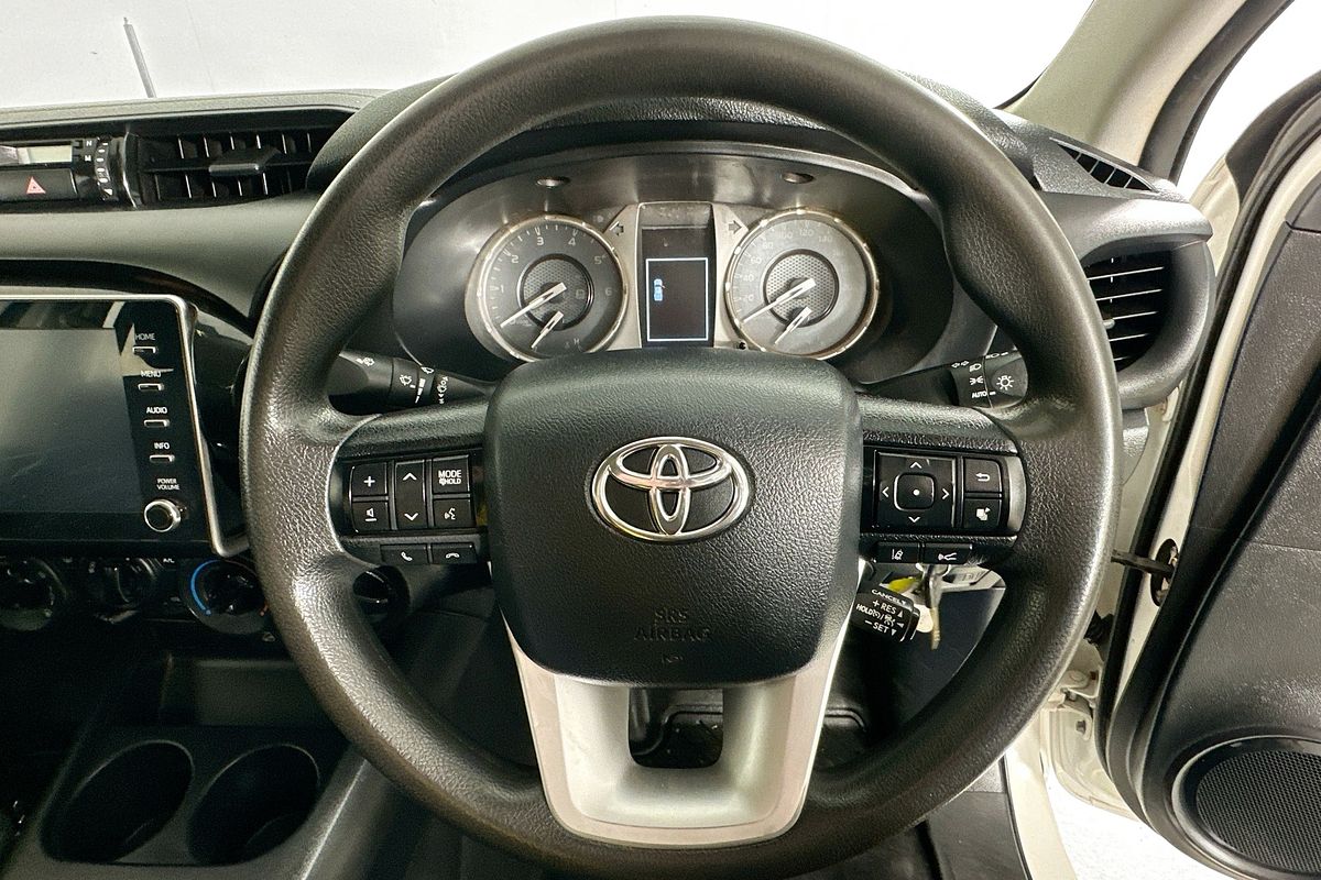 2021 Toyota HILUX SR (4x4) GUN126R 4X4