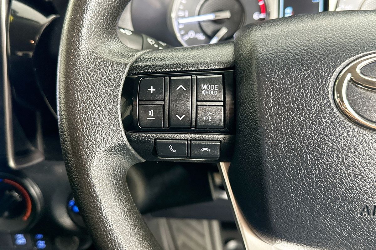 2022 Toyota HILUX SR (4x4) GUN126R 4X4