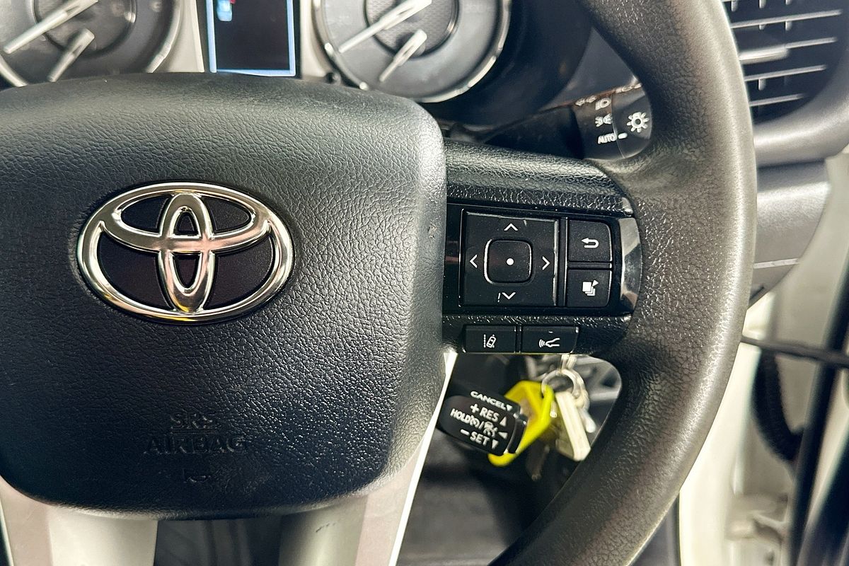 2022 Toyota HILUX SR (4x4) GUN126R 4X4