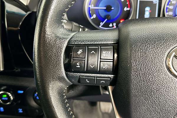 2017 Toyota HILUX SR5 (4x4) GUN126R MY17 4X4