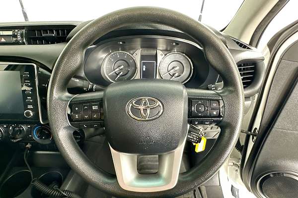 2023 Toyota HILUX SR (4x4) GUN126R 4X4