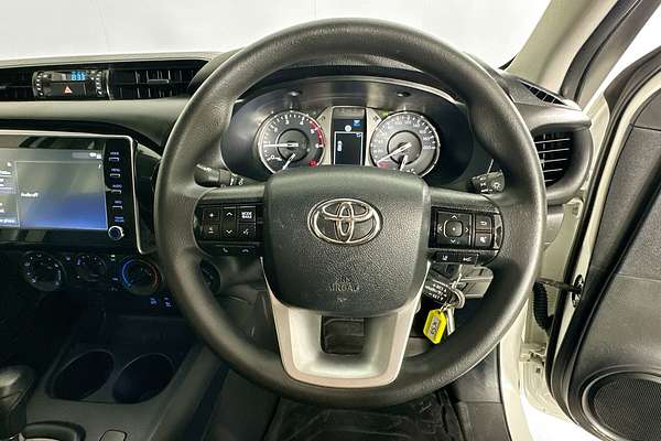 2022 Toyota HILUX SR (4x4) GUN126R 4X4