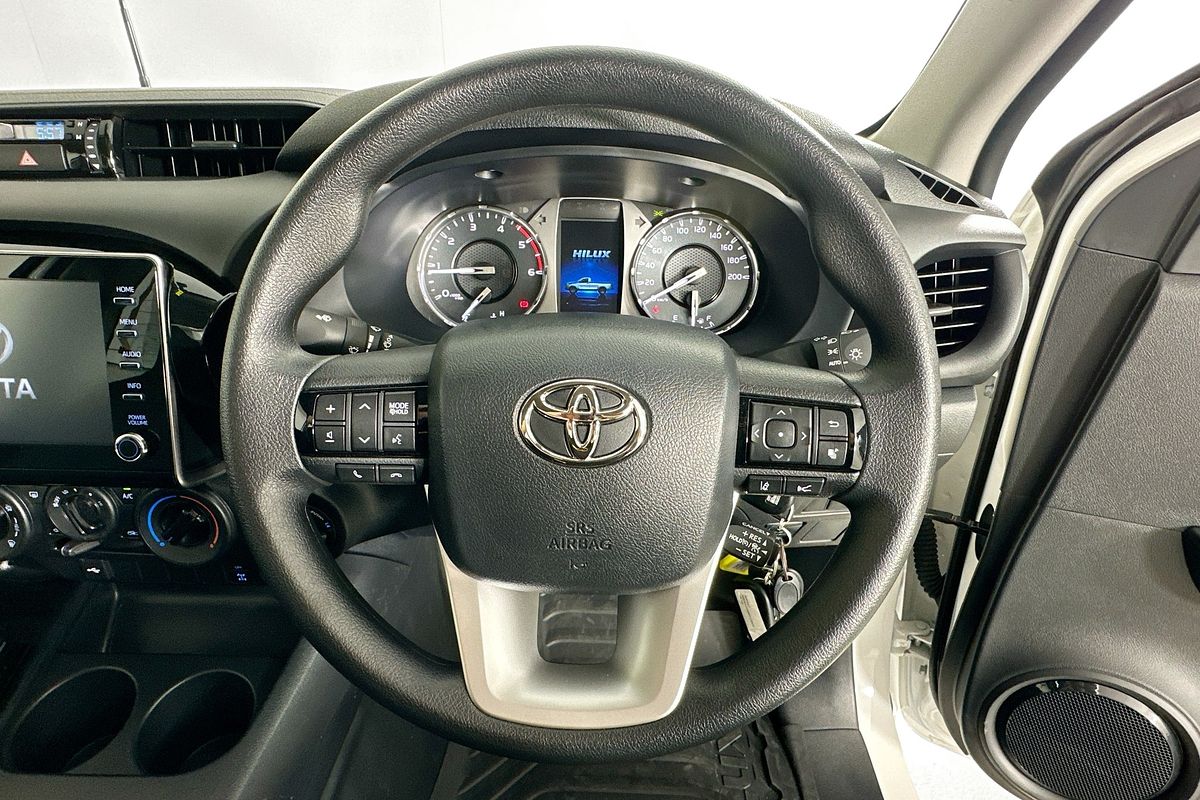 2024 Toyota HILUX SR (4x4) GUN126R 4X4