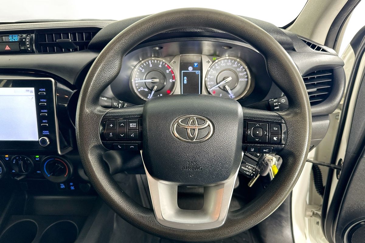 2022 Toyota HILUX SR (4x4) GUN126R 4X4