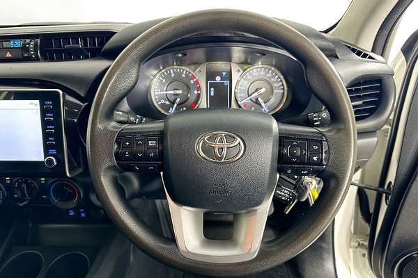 2022 Toyota HILUX SR (4x4) GUN126R 4X4