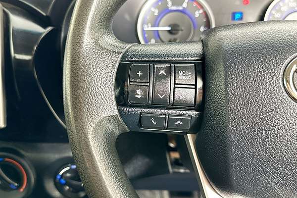 2019 Toyota HILUX SR (4x4) GUN126R MY19 4X4