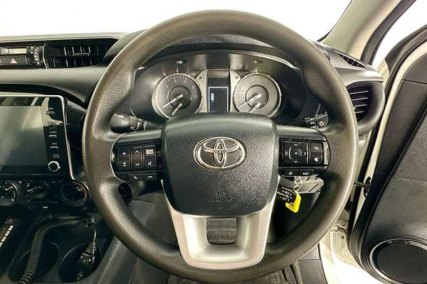 2022 Toyota HILUX SR (4x4) GUN126R 4X4