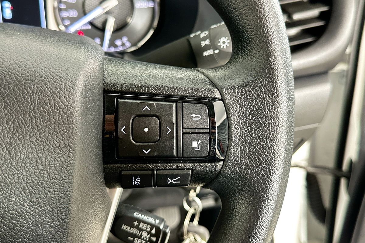 2023 Toyota HILUX SR (4x4) GUN126R 4X4