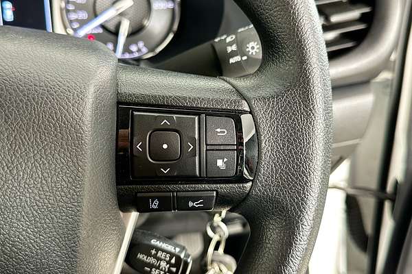 2023 Toyota HILUX SR (4x4) GUN126R 4X4
