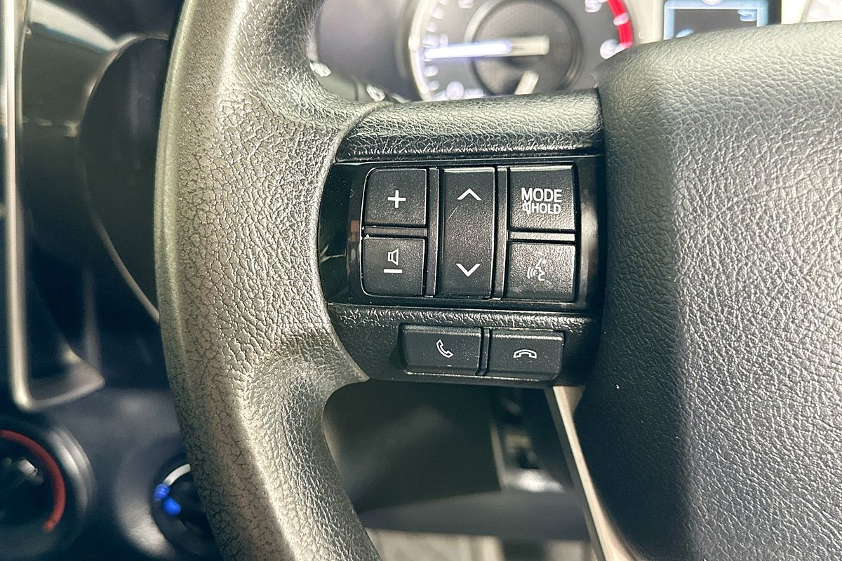 2022 Toyota HILUX SR (4x4) GUN126R 4X4