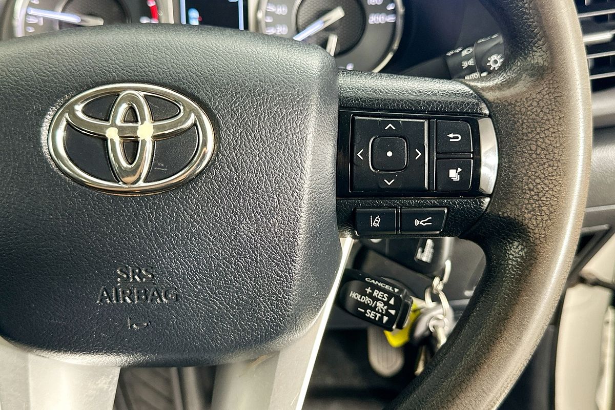 2021 Toyota HILUX SR (4x4) GUN126R 4X4