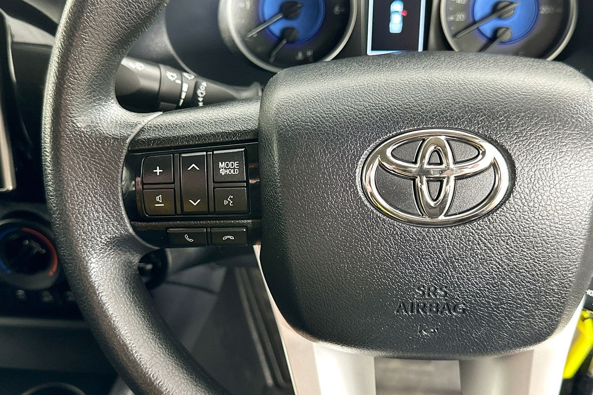 2019 Toyota HILUX SR (4x4) GUN126R MY19 4X4