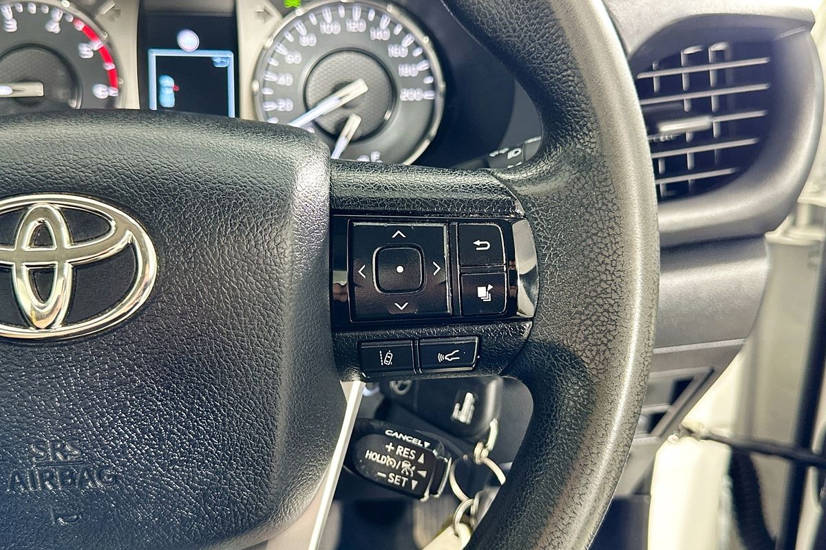 2020 Toyota HILUX WORKMATE HI-RIDER GUN135R FACELIFT 4x2