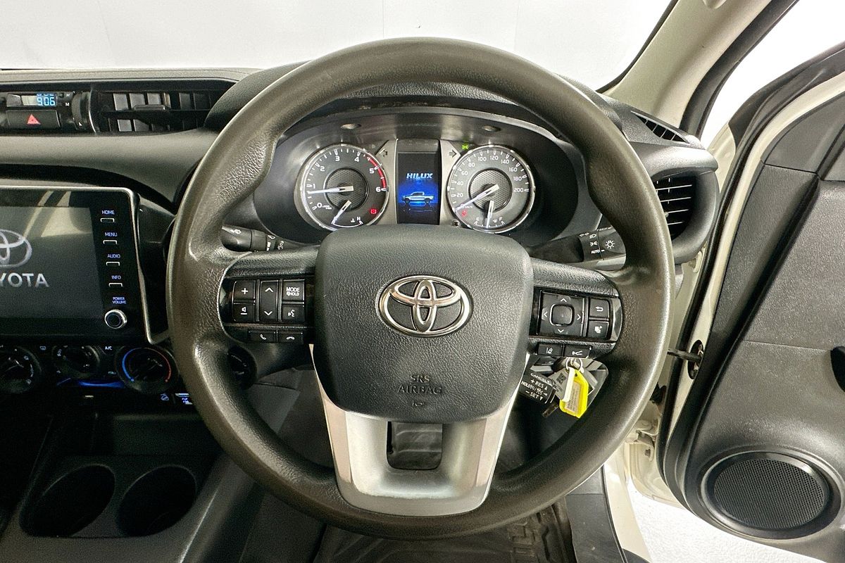 2021 Toyota HILUX SR (4x4) GUN126R 4X4