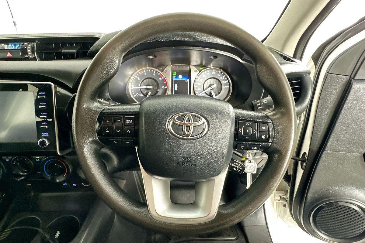 2021 Toyota HILUX SR (4x4) GUN126R FACELIFT 4X4