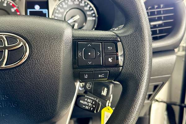 2024 Toyota HILUX SR (4x4) GUN126R 4X4
