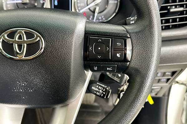 2024 Toyota HILUX SR (4x4) GUN126R 4X4