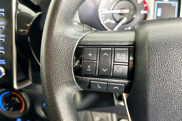 2022 Toyota HILUX SR (4x4) GUN126R 4X4