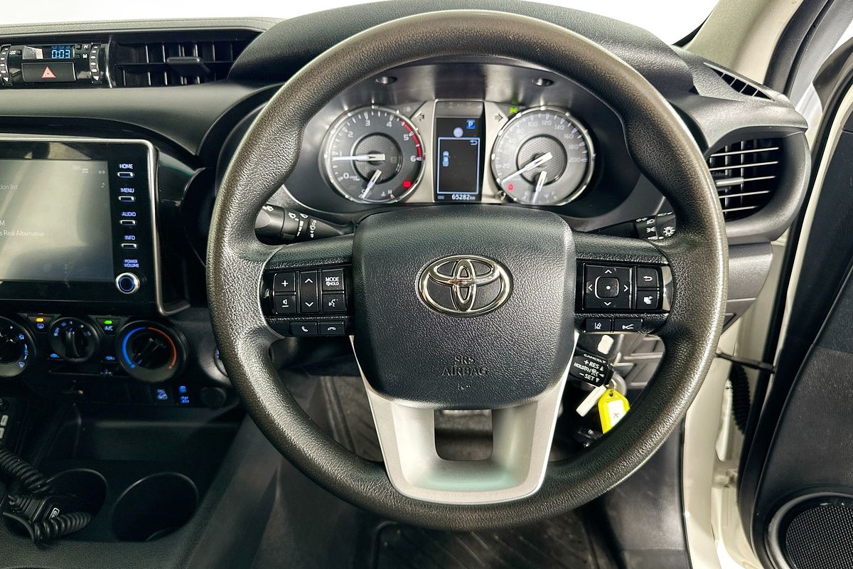 2022 Toyota HILUX SR (4x4) GUN126R 4X4