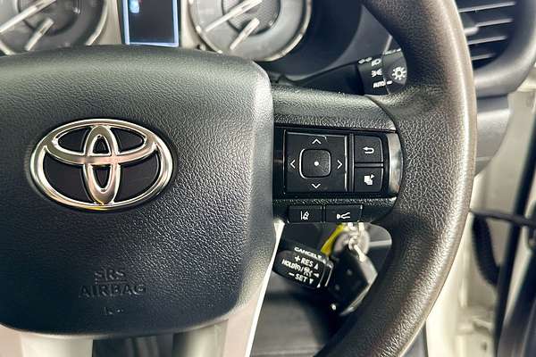 2021 Toyota HILUX SR (4x4) GUN126R 4X4