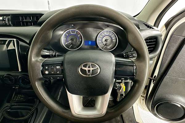 2018 Toyota HILUX SR (4x4) GUN126R MY19 4X4