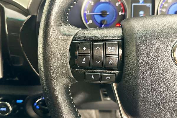 2019 Toyota HILUX SR5 (4x4) GUN126R MY19 4X4