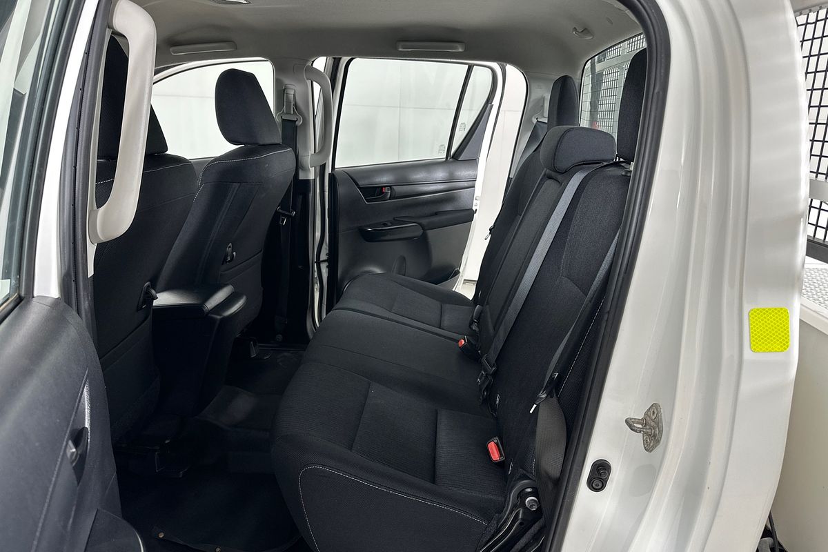 2020 Toyota HILUX SR (4x4) GUN126R MY19 UPGRADE 4X4