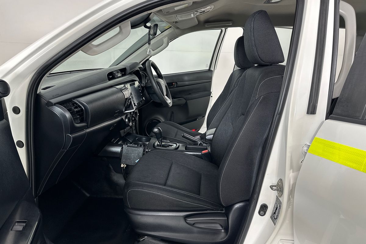 2021 Toyota HILUX SR GUN126R 4X4