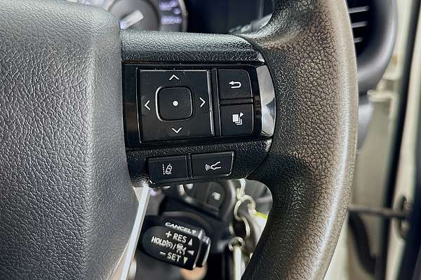 2021 Toyota HILUX SR (4x4) GUN126R FACELIFT 4X4