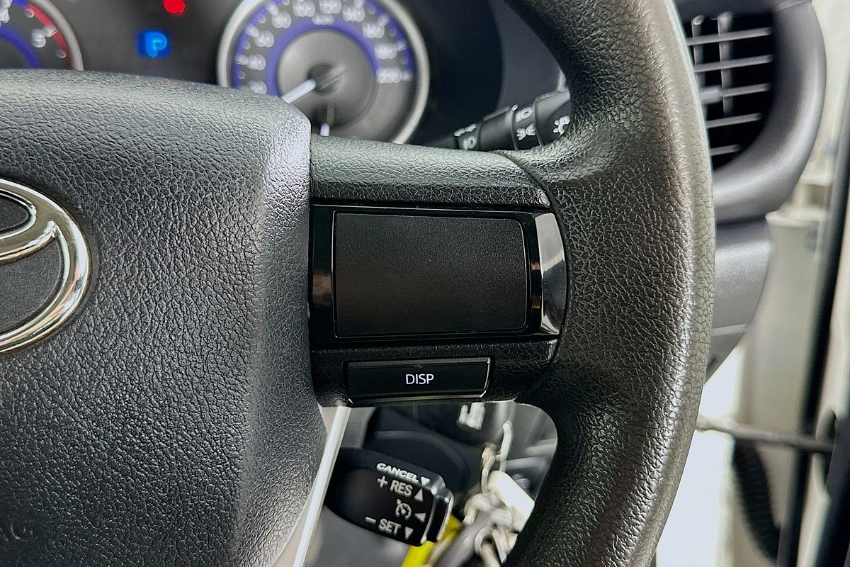 2019 Toyota HILUX SR (4x4) GUN126R MY19 4X4