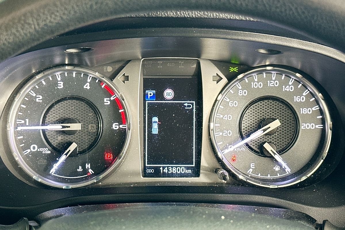 2021 Toyota HILUX SR (4x4) GUN126R 4X4