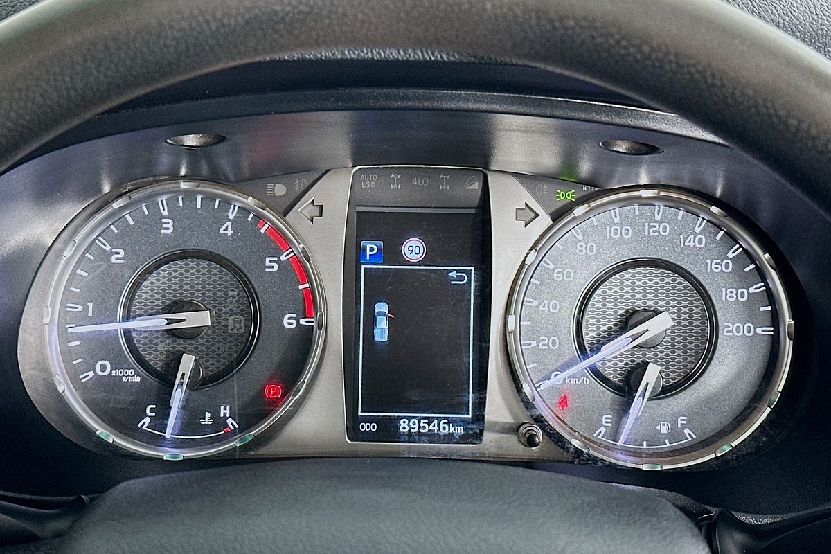 2021 Toyota HILUX SR (4x4) GUN126R 4X4