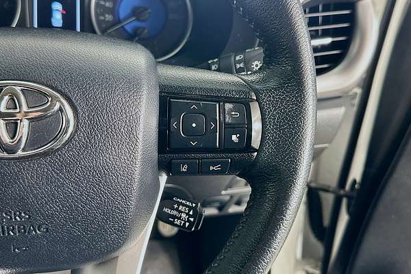 2020 Toyota HILUX SR5 (4x4) GUN126R MY19 UPGRADE 4X4