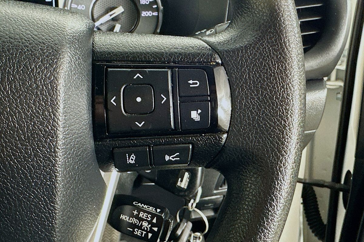 2024 Toyota HILUX SR (4x4) GUN126R FACELIFT 4X4