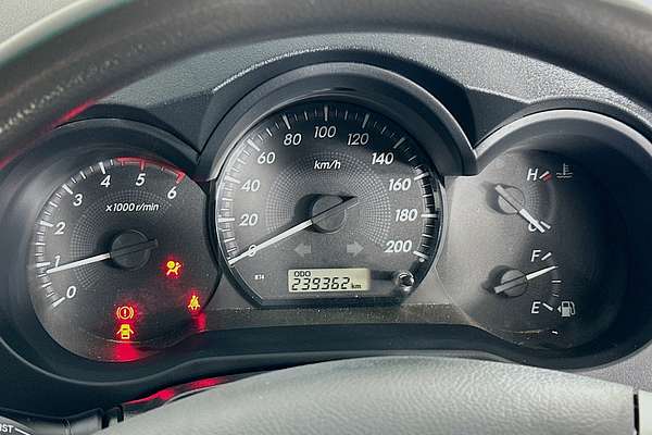 2011 Toyota Hilux SR KUN26R 4X4