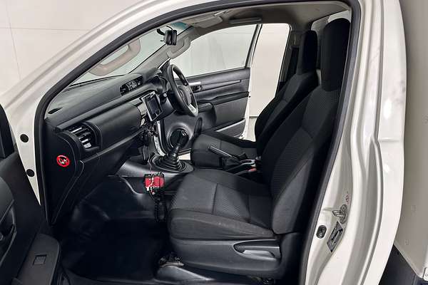 2018 Toyota HILUX WORKMATE GUN122R MY17 REAR WHEEL DRIVE