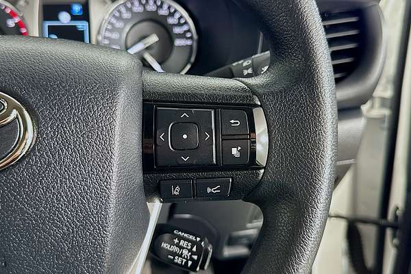 2024 Toyota HILUX SR 48V (4x4) GUN126R 4X4