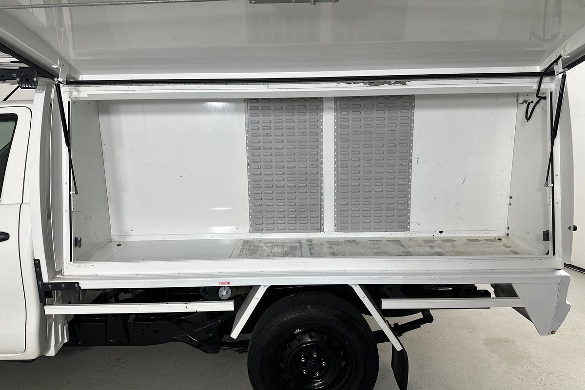 2018 Toyota HILUX WORKMATE GUN122R MY17 REAR WHEEL DRIVE