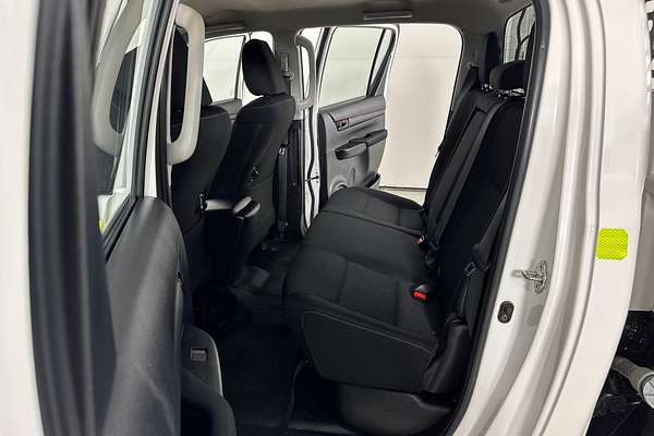 2020 Toyota HILUX SR (4x4) GUN126R MY19 UPGRADE 4X4