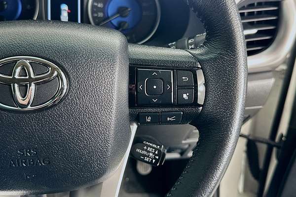 2020 Toyota HILUX SR5 GUN126R 4X4