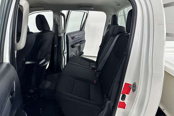2020 Toyota HILUX SR (4x4) GUN126R MY19 UPGRADE 4X4
