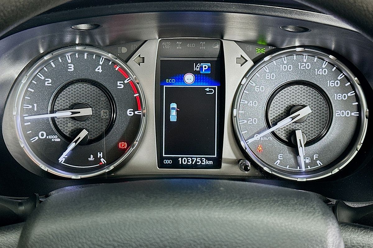 2022 Toyota HILUX SR (4x4) GUN126R 4X4